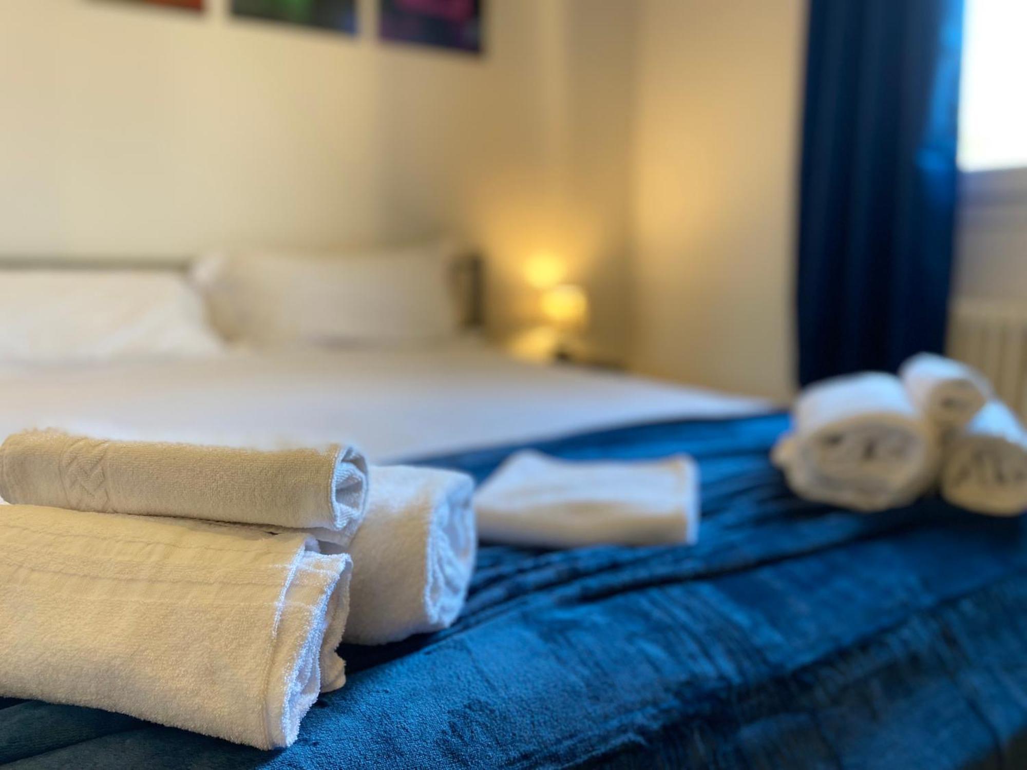 Avantgard Rooms Red Carpet Болоня Екстериор снимка